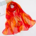 Sciarpa in georgette leggera con stampa a foglie rosse e arancioni su sfondo bianco - 160*50CM / Rosso
