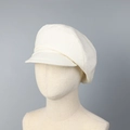 Detail view of a cream cotton-linen newsboy cap on a mannequin with 45-degree profile angle - M (56-58cm) / White