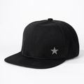 Casquette snapback noire classique à bord plat avec un détail d'étoile pailletée argent - Réglable / Noir