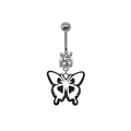 Detailopname van een zilveren navelpiercing met vlinderhanger en zirkoniasteen - Zwart-witte Vlinder