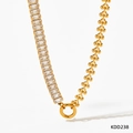 Collier chaîne dorée avec cristaux de zircon et fermoir à bascule OT élégant - Style Zirconia Blanc Doré (KDD238)