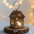 Leuchtendes Weihnachts-Holzhaus mit Rentier-Ausschnitt und warmem LED-Licht - Mini Elch