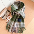Écharpe classique à carreaux vert et beige 100% laine avec franges sur fond bois - Standard Anglais-24# Mangue Vert Britannique