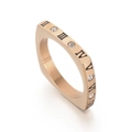 Anello quadrato in acciaio inossidabile oro rosa con numeri romani e piccoli diamanti - Misura 10 / Stile Numeri Romani Quadrato con Zirconi (KR103549-GC) / Oro rosa