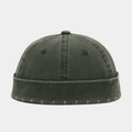 Détail d'un bonnet docker en coton lavé vintage avec coutures usées et œillets - Réglable / Vert Armée Uni