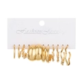 Set di 12 orecchini geometrici placcati oro con cerchi, trame diverse e perle d'imitazione - Stile Oro KC (G-080)