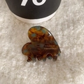 Pinza per capelli in acetato tartarugato con iscrizione dorata France Handmade - Marrone