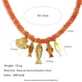Dettaglio della collana fatta a mano con perline e ciondoli marini in oro 18K e conchiglie - Stile Oceano Agata Rossa 2 (Oro)