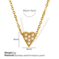 Elegante collana in acciaio al titanio dorato con cuore e perle bianche - Stile del Cuore (XL222) / Oro