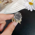Pince à cheveux fleur en résine noire élégante avec feuille dorée et cristaux brillants - Gris Brillant