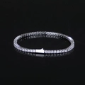 Pulsera tenis plateada de una fila con circonitas redondas sobre un fondo de espejo negro - 3mm - 9 Pulgadas (22.86cm) / Platino