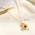 Collana con corona dorata con proiezione Ti amo e piccoli diamanti sul ciondolo - Corona 2277 (Z351)