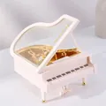 Weiße Mini Klavier Spieluhr mit tanzender Ballerina und goldenem mechanischem Werk - 8098 Weiß ohne tanzendes Mädchen