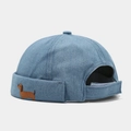 Retro lichtblauwe denim docker muts met teckel borduursel en verstelbare achterkant - Verstelbaar / Middelblauw