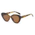 Fashionable cat eye sunglasses with classic leopard print frames and brown lenses - C04 Leopard (Tea Lens)