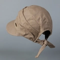 Detail van de kaki katoenen linnen militaire pet met gouden gesp en strik achteraan - M (56-58cm) / Khaki