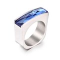 Titanstahlring mit breitem Silberband und rechteckigem blauem Edelstein-Schliff - US 6 / Blau (KR38110-K)