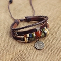 Pulsera multicapa de cuero signo Piscis con ágata roja y colgantes de metal retro - Piscis