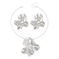 Irregular wrinkled flower jewelry set with silver metallic necklace and matching earrings - Silver Wavy Flower Jewelry Set (Earrings + Choker)
