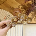 Handheld amber resin flower hair claw with rhinestones in French vintage style - Champagne