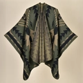 Detail of ethnic geometric knit pattern on warm winter poncho with stitched edges - 130x150cm / New Totem Rhombus Green