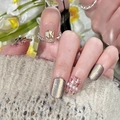Faux ongles trapèze longs avec motifs œil de chat, pied-de-poule, perles et nœuds - M / Style Pied-de-poule Perle / 10 Pièces / Or (BY2032)