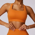 Completo sportivo da donna con reggiseno e leggings arancione acceso per yoga - Arancione
