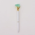 Creatieve witte balpen met gouden klauwzetting met een groene ruwe kristalsteen erop - Fluoriet