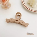 Large matte milk coffee hair claw clip with twisted wave design, 11cm diameter. - Braided Style / Diameter Approx 11cm / Milk Coffee