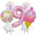 Détail macro du lot de ballons numéro 9 thème glace avec confettis arc-en-ciel - Style de Crème Glacée Numérique Neuf