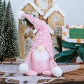 Gnome de Noël en tricot rose avec barbe blanche pour décoration festive de style nordique - Rose
