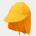 Detail der orangen Kinder-Sonnenmütze mit Nackenschutz und verstellbarem Kinnriemen - 50-56cm / Gelb