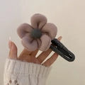 Elegant dusty pink fabric flower hair claw clip with wool felt texture for women - Pink