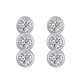 Elegante Ohrringe aus 925er Sterlingsilber mit drei Zirkonia-Steinen auf weißem Grund - Ohrstecker (TLED096) / 925er Silber