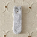 Calze grigie in pile corallo con ricamo di orsetto e dettagli di orecchie morbide - Taglia unica / Grigio chiaro