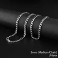 Slanke zilveren 5mm cubaanse schakelketting voor dames en heren op zwarte display - Middelgrote Ketting / Unisex / Lengte 60cm Breedte 5mm