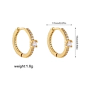 Vue détaillée des dimensions de créoles en or 18K avec croix en zircon et diamètre de 17mm - Créoles en Or avec Zircon Complet