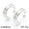 Orecchini a cerchio a C in argento a tre linee con dimensioni di 29x8mm - 29x8mm / Acciaio Doppio Strato