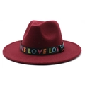 Chapeau fedora bordeaux à large bord avec ruban LOVE noir pour hommes et femmes - Bordeaux
