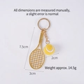 Porte-clés mini raquette de tennis dorée avec un petit pendentif balle de tennis jaune - 2cm Petit / Raquette Or + Balle Jaune 2cm