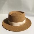Flacher Strohhut in Hellbraun mit dekorativem cremefarbenem Band für Damen am Strand - Kaffee Beige Dreifach Gefaltetes Band