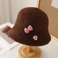 Chapeau cloche d'hiver en peluche marron avec visage d'ours et détail nœud à carreaux - M (56-58cm) / 5080 Café Foncé avec Nœud