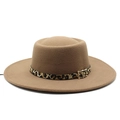 Chapeau fedora plat en feutre de laine camel avec ruban léopard et boucle dorée - M (56-58cm) / Khaki Foncé