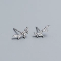 Silver olive leaf stud earrings with marquise-cut marquise cubic zirconia stones - 925 Silver / White Gold