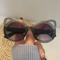 Occhiali da sole gatto grigio glitter per bambini protezione UV modello KD61047 - Montatura Nera Lenti Grigie