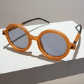 Vintage-Sonnenbrille mit mattem orangefarbenem Rahmen und dunkelgrauen Gläsern im Retro-Stil - Orangefarbener Rahmen Hellgraue Linsen Schwarzes Bein