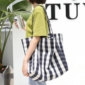 Navy blue and white gingham canvas tote bag with large capacity for daily use - Large Plaid / Blue