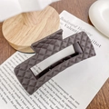 Dark brown quilted lattice claw clip for women, chic hair accessory on vintage paper - 10.5cm / Dark Brown