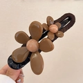 Braune Haarklammer mit Harzblume, Marmorperle und stoffumwickeltem Entenschnabel-Clip - Blumen Entenschnabelclip / Braun