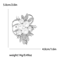 Broche de flor plateado con perlas blancas y cristales con dimensiones detalladas - Plateado